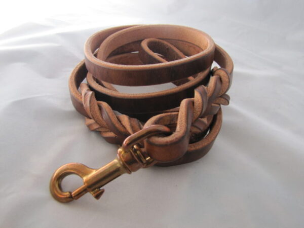 Leather leash – Professional (Brown latigo)